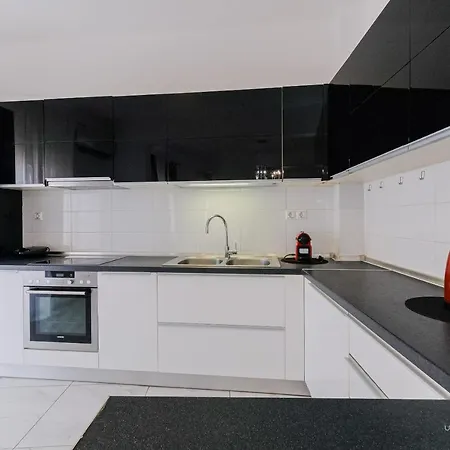 Lejlighed Pearl City Center Apartment, Vesta Philoxenia *